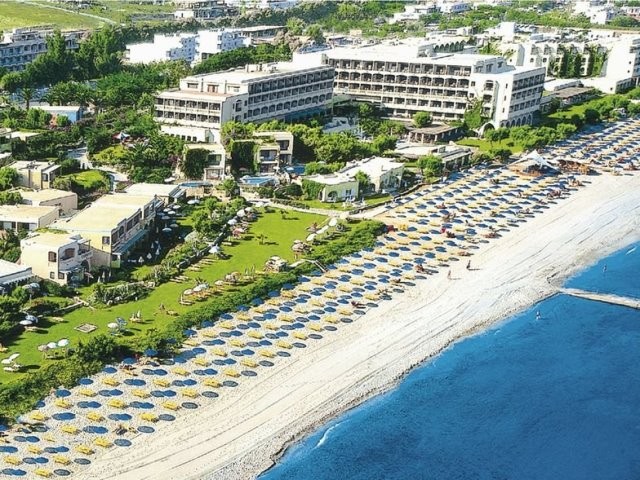 Aquila Rithymna Beach